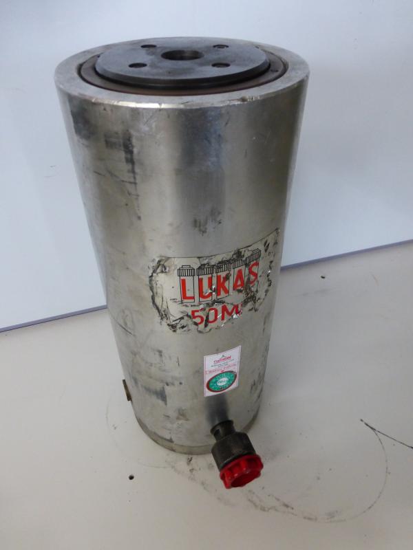 Einfachwirkender Leichtmetallzylinder mit Federrückzug, Hydraulikstempel, Hydraulikzylinder, Lukaszylinder, Maschinenheber