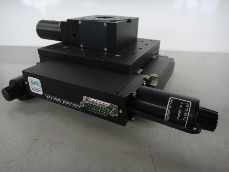 Kreuztisch mit aufgebautem Drehtisch und Schrittmotor-Antrieb, Rundtisch, Teilapparat