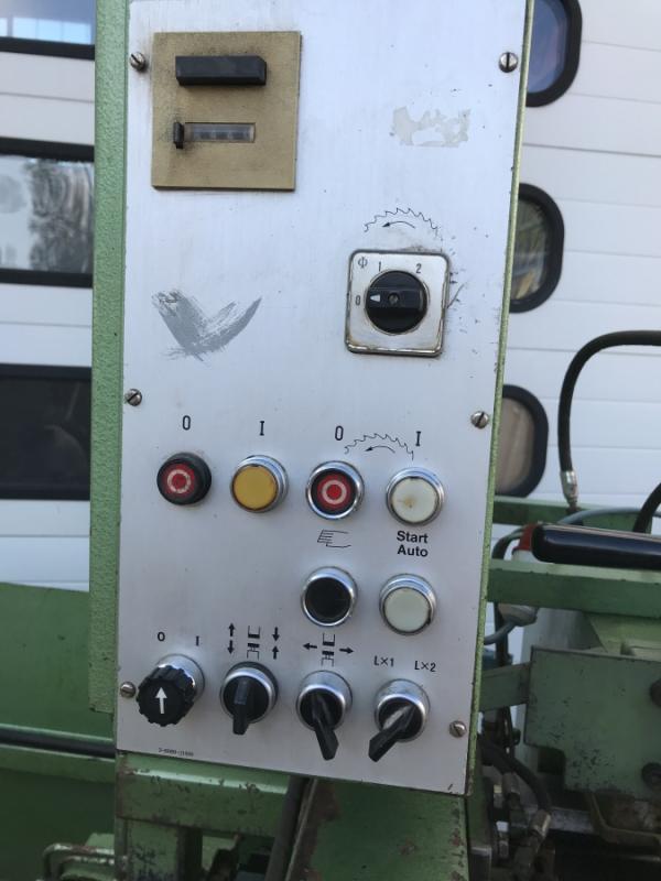 Gehrungs Kaltkreissägeautomat, Sägeautomat mit Materialvorschub