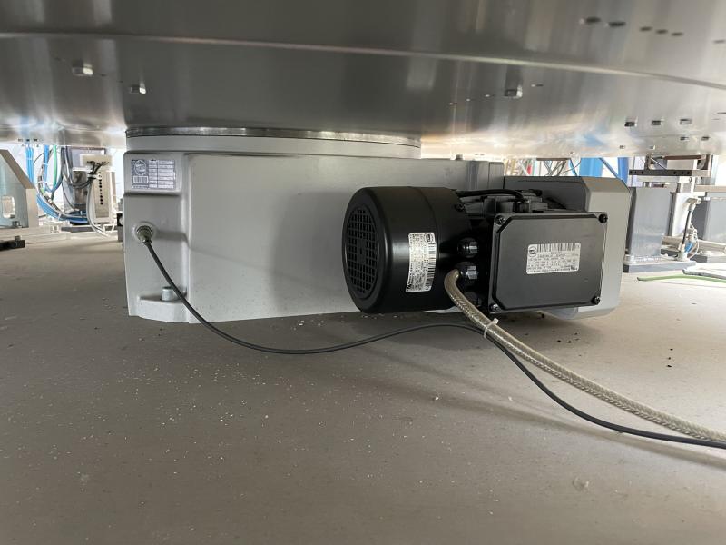 Rundtaktautomat + Hydraulikpresse TOX + Rundschalttisch Rundtakttisch mit 16 Stationen Rundtaktautomat + Hydraulikpresse TOX + Rundschalttisch Rundtakttisch mit 16 Stationen