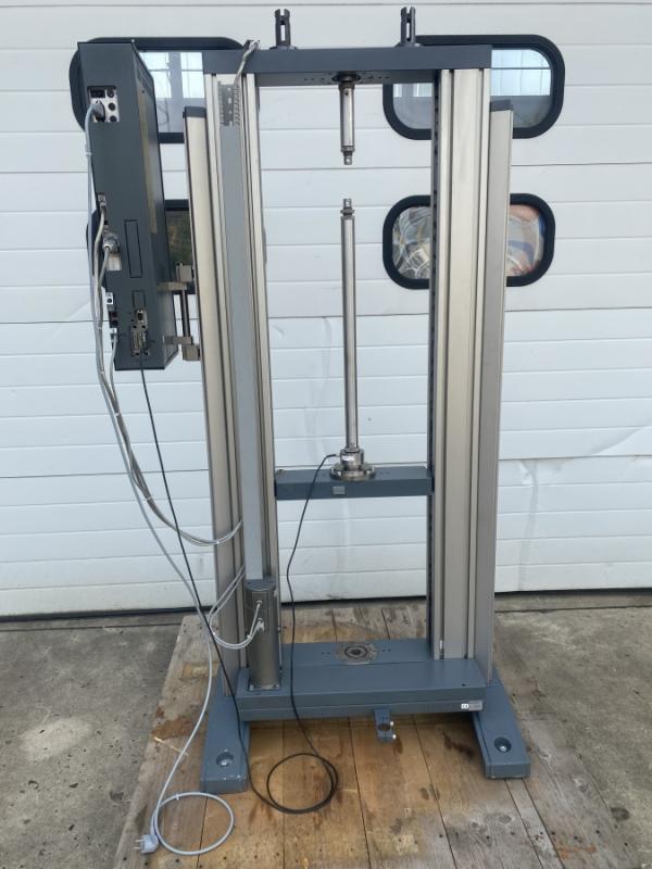 Statische Materialprüfmaschine Universalprüfmaschine AllroundLine mit zwei Prüfräumen