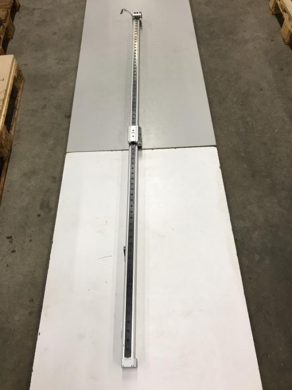 Linearantrieb, kolbenstangenloser Pneumatikzylinder