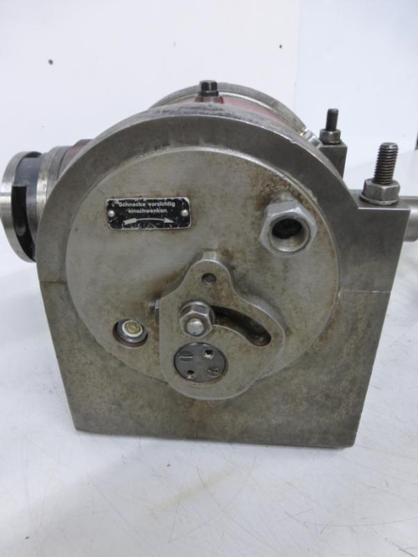 Teilapparat mit Kurbel und Lochscheibe