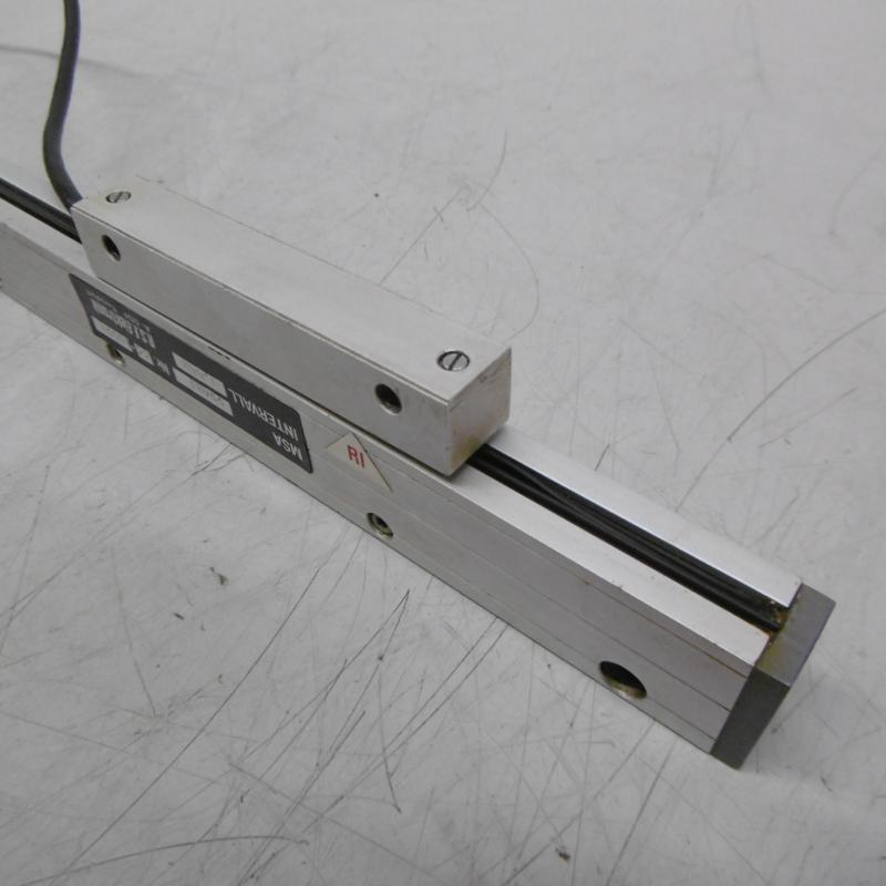 Glasmaßstab, inkrementales Längenmesssystem, Linear Scale, Maßstab mit Glaslineal für Positionsanzeige Glasmaßstab, inkrementales Längenmesssystem, Linear Scale, Maßstab mit Glaslineal für Positionsanzeige