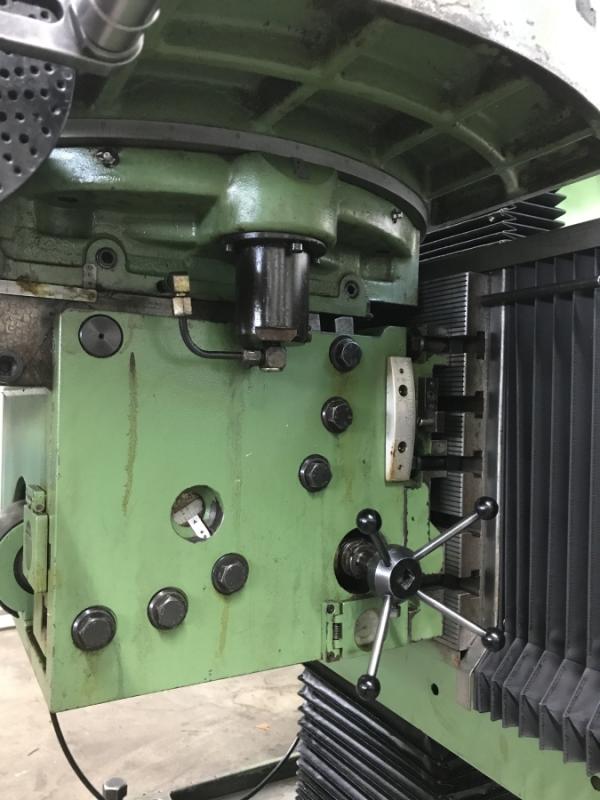 Univ. Werkzeugfräsmaschine, Fräsmaschine mit Handrädern und Digitalanzeige HEIDENHAIN