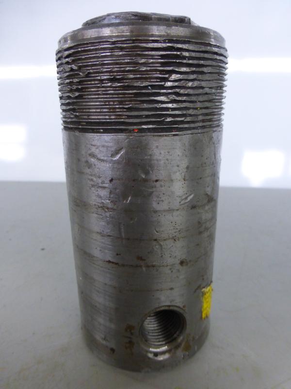 Einfachwirkender Hydraulikzylinder mit Federrückzug, Hydraulikstempel, Lukaszylinder