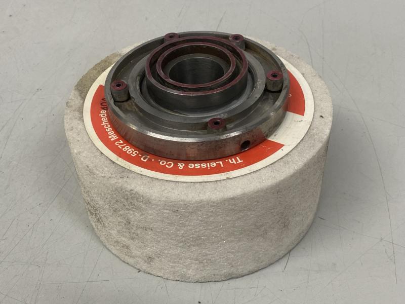 Schleifscheibenflansch mit Auswuchtgewichten für Topfschleifscheinbe, Flachschleifmaschine