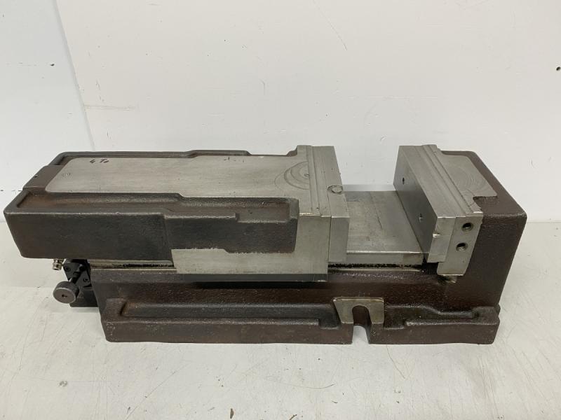 Pneumatischer Maschinenschraubstock, Spannstock