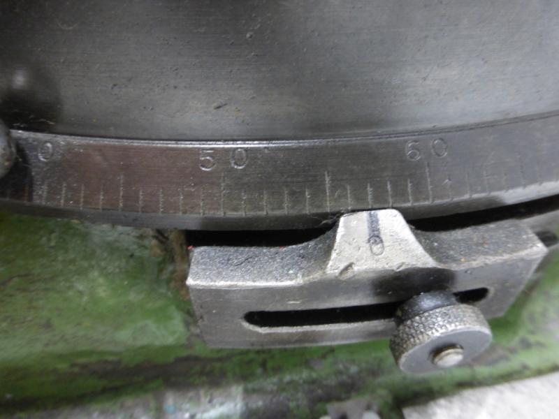 Rundtisch, Rundteiltisch mit Kurbel und Skala zum direkten und indirekten Teilen + Lochscheibe