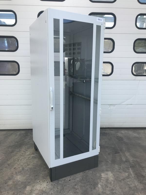 Serverschrank, Serverrack, Netzwerkschrank, PC-Schrank Schaltschrank, Steuerschrank 
