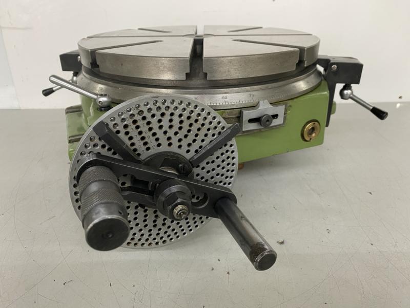 Rundtisch, Rundteiltisch mit Kurbel und Lochscheibe