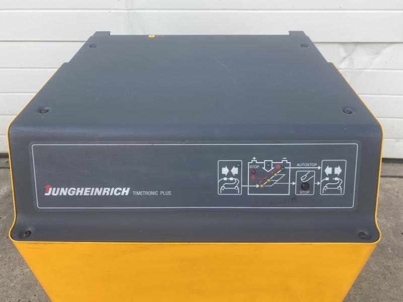 Ladegerät, Batterieladegerät