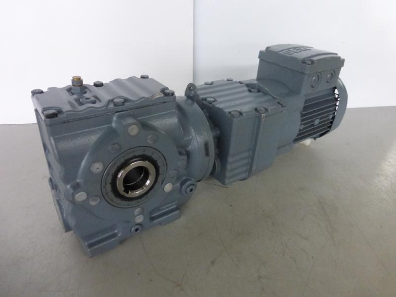 Getriebemotor, Elektromotor, Winkelgetriebemotor