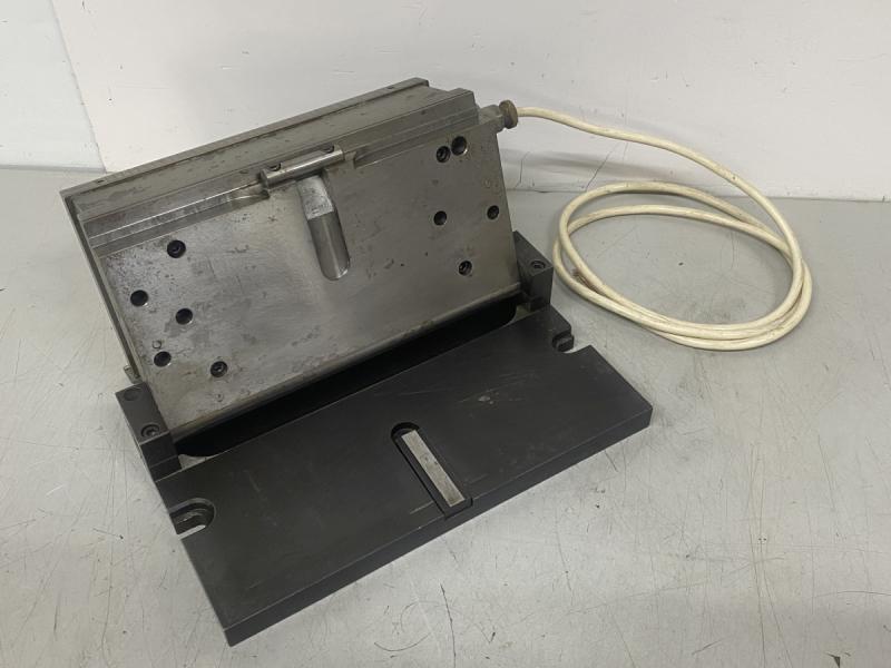 Elektro Sinus-Magnetplatte, Sinusmagnet, E-Sinus-Magnetspannplatte