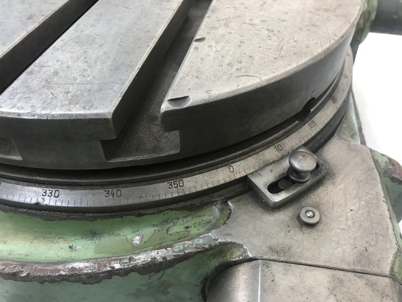 Rundtisch, Rundteiltisch mit Kurbel und Skala zum direkten und indirekten Teilen