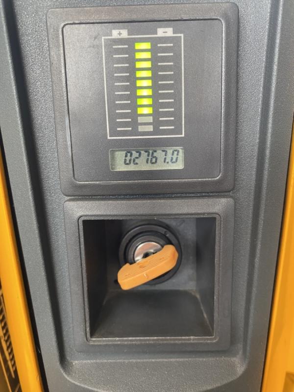 Elektro-Gehstapler, Niederflurhubwagen, Ameise, Deichselstapler