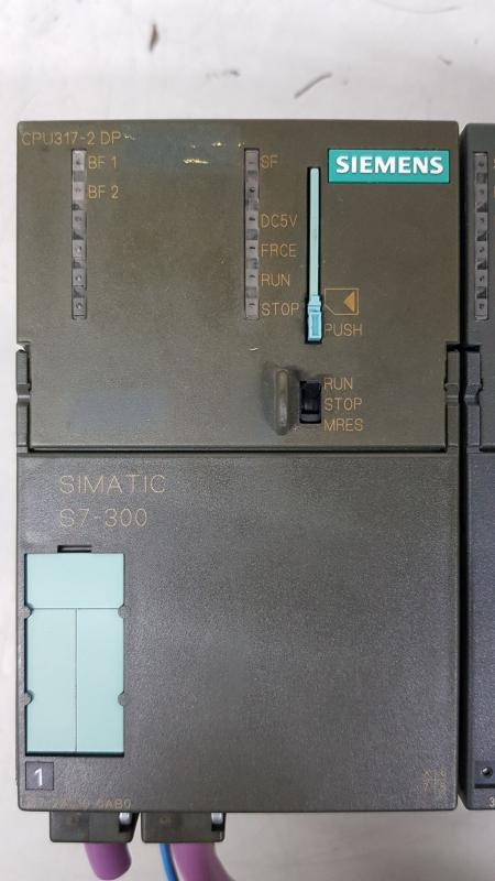 SPS Speicherprogramierbare Steuerung mit I/O Modulen und Ethernet (LAN) Anschluss