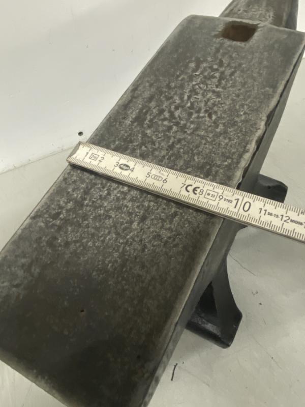 Amboss mit Rund- und Rechteckhorn Einheitsamboss, Böhmische Form