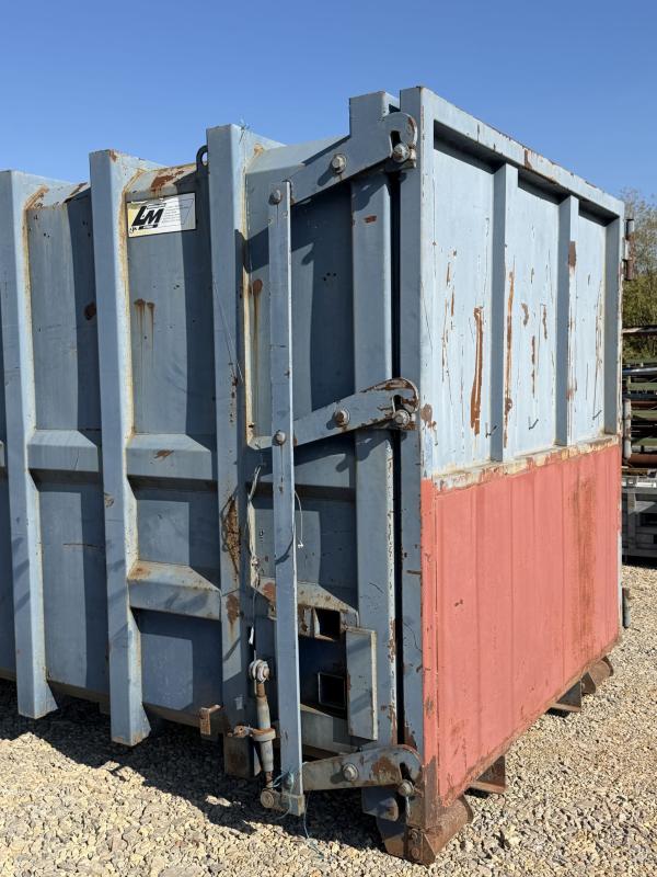 Abrollcontainer, Abrollpresscontainer, geschlossener Abroller, Ideal als Baustellencontainer