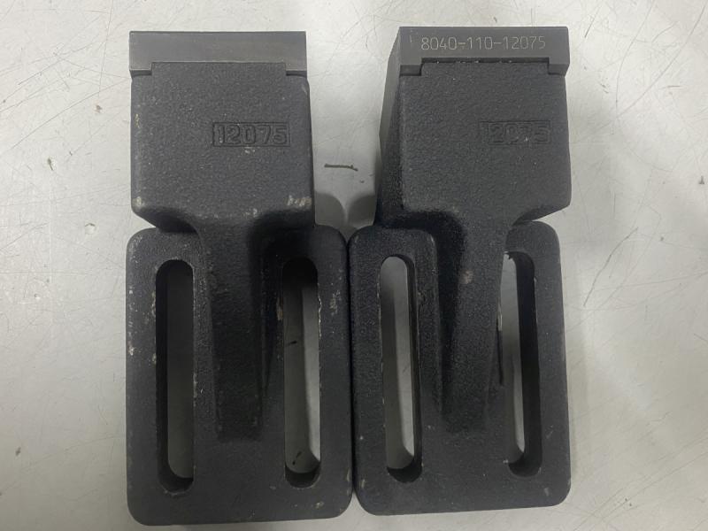 4 Stück Spannelemente, Niederzugspanner, Stabilspannbacken, Spannpratze