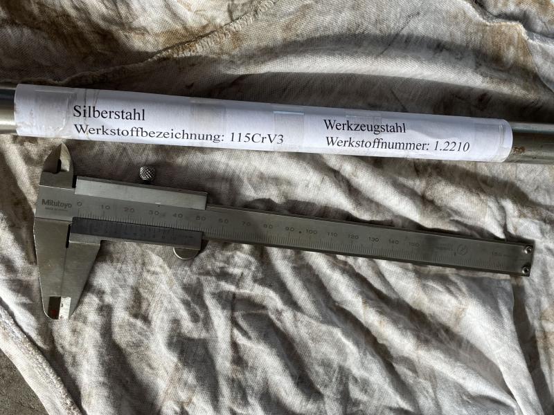 4 Stück Rundstahl Ø 18 x 500 mm, Silberstahl 1.2210, Werkzeugstahl  Rundmaterial