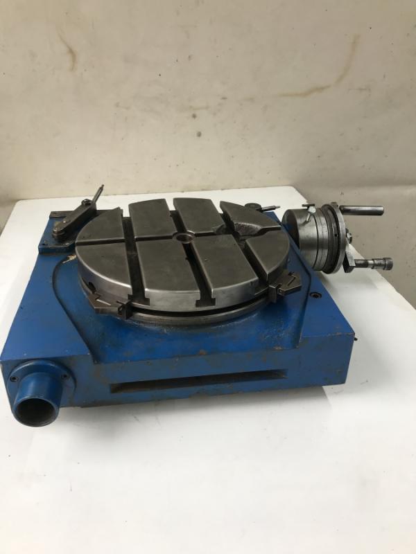 Rundtisch, Rundteiltisch mit Kurbel, Lochscheibe und Schere