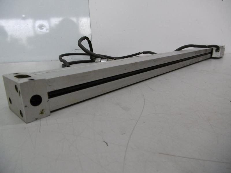 Glasmaßstab, inkrementales Längenmesssystem, Linear Scale, Linear Encoder, Maßstab mit Glaslineal für Positionsanzeige