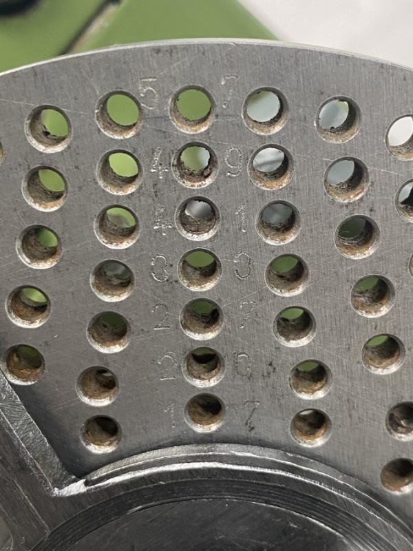 Teilapparat mit Kurbel und Lochscheibe + 3-Bachen Drehfutter Ø 125 mm