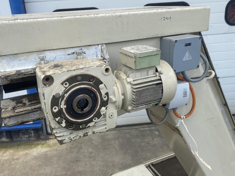 Späneförderer, Kratzförderer mit Kühlmittelbehälter