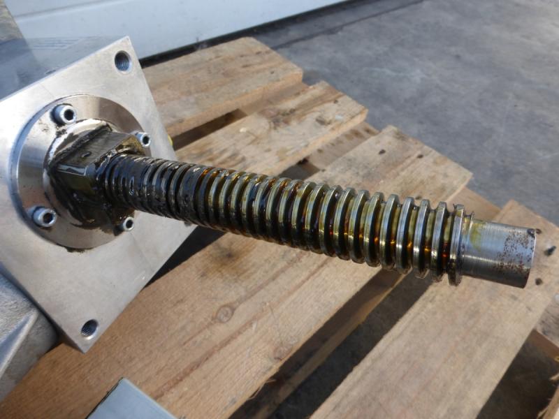 Elektromotor, Getriebemotor mit Schneckenrad Hubgetriebe E-Motor mit Frequenzumrichter