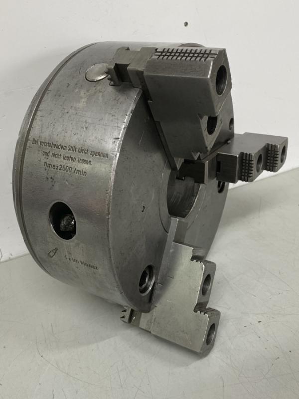 3-Backen Keilstangen-Drehfutter