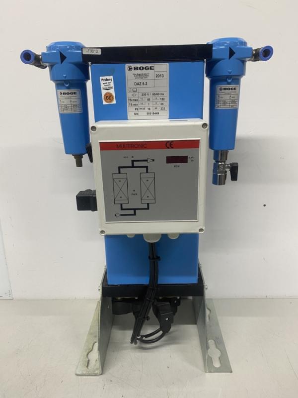 Druckluft - Adsorptionstrockner, Aktivkohleadsorber mit Nachfilter, Drucklufttrockner