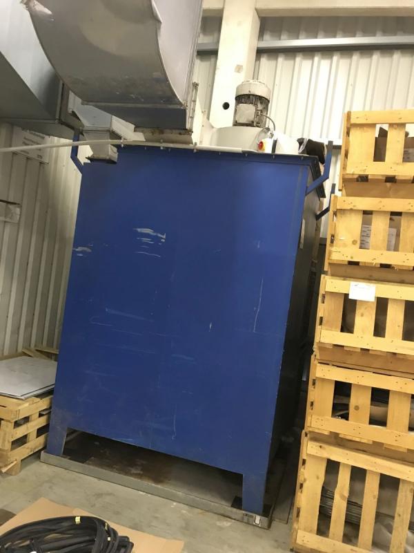 Absauganlage, Zentralabsaugung, Raumluft-Filteranlage, Zentral-Schweißrauchabsaugung