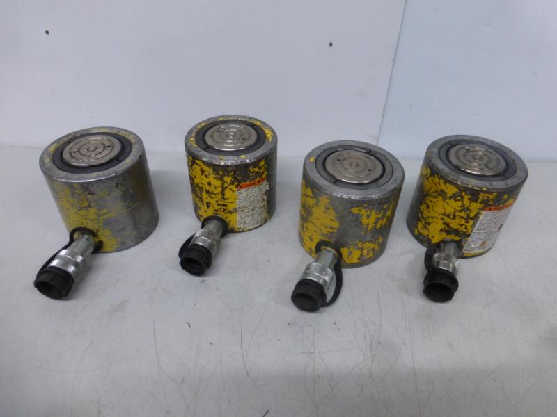 Einfachwirkender Hydraulikzylinder mit Federrückzug, Hydraulikstempel, Hublast: 45 ton.