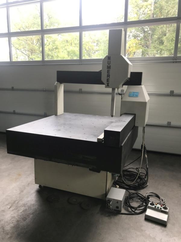 Granit-Messplatte, Granitmessplatte, Messtisch, 3-D Koordinaten-Messmaschine "ohne Funktion"