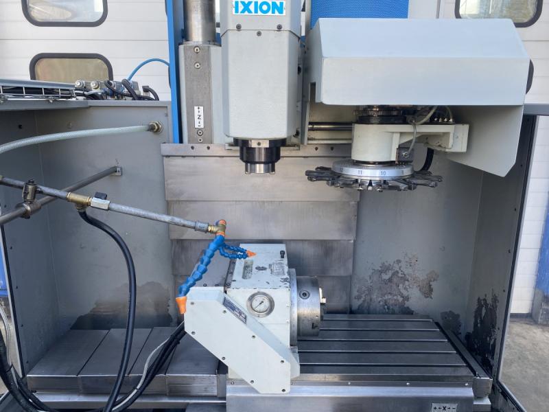 4-Achsen CNC Bohr- und Fräsmaschine, Überholt in 2020 mit Teilapparat als Rundachse