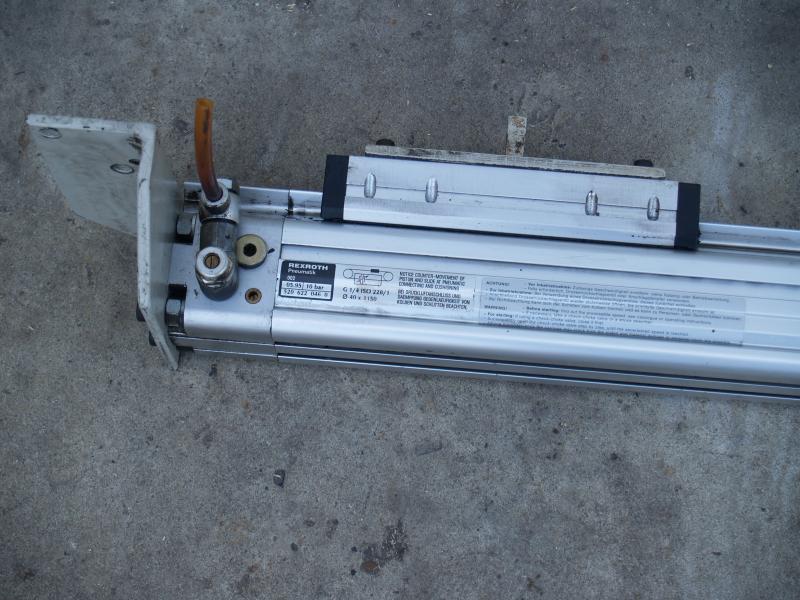 Kolbenstangenloser Druckluftzylinder Lineareinheit
