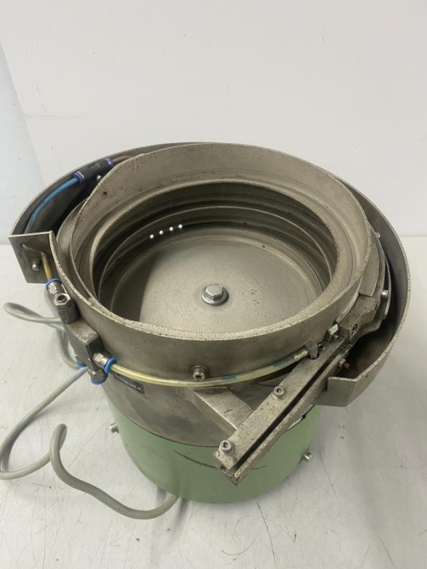 Vibrationswendelförderer / Sortiergerät / Wendelförderer / Vibrationsförderer