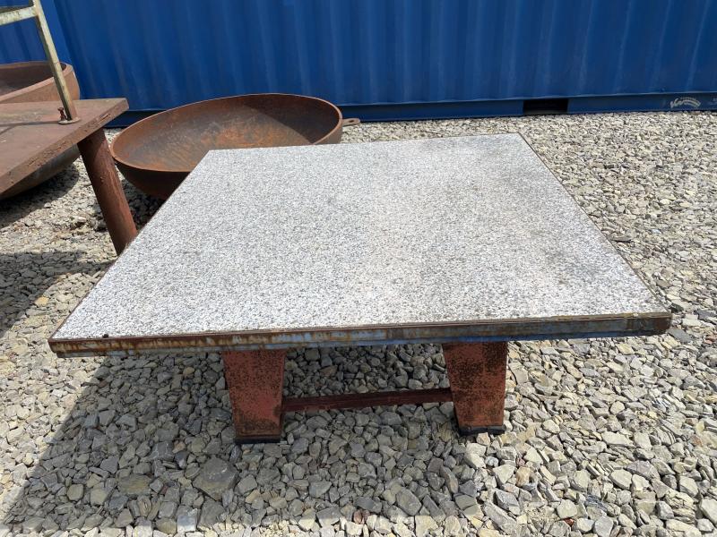 Granittisch, Granitmeßtisch, Hartsteinplatte auf Untergestell