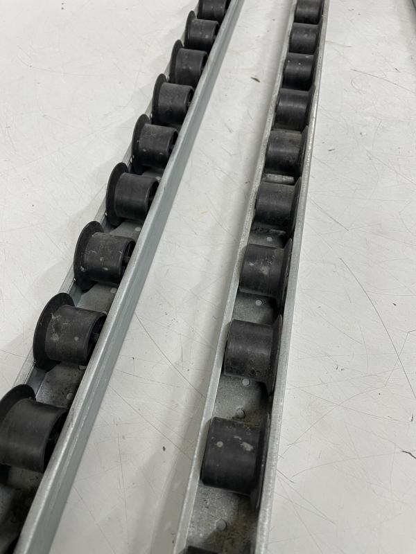 Röllchen U-Leisten, RU-Normal, Röllchenbahn, Kunststoffröllchen mit Spurkranz