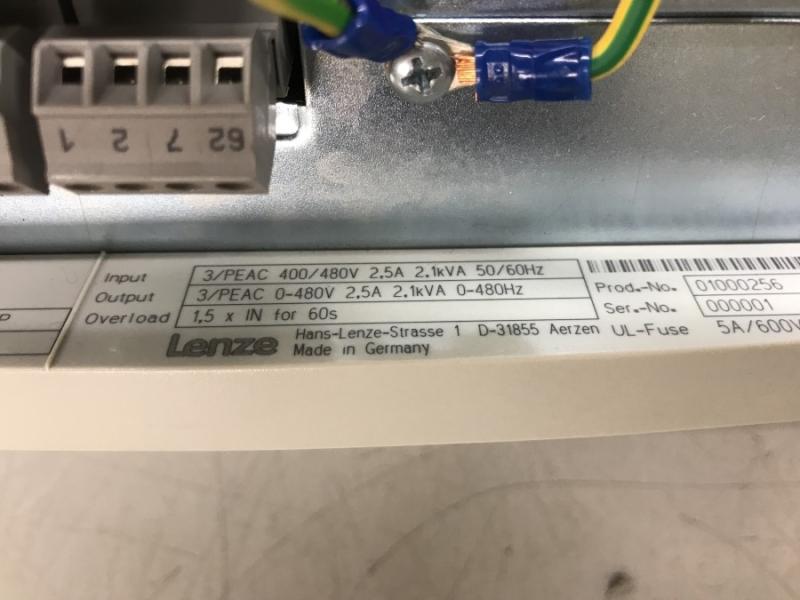 AC- Servoantrieb, Servosteller, Servoumrichter, Servo- Positionierregler Global Drive,  Servoregler, Antriebsregler, Frequenzumrichter