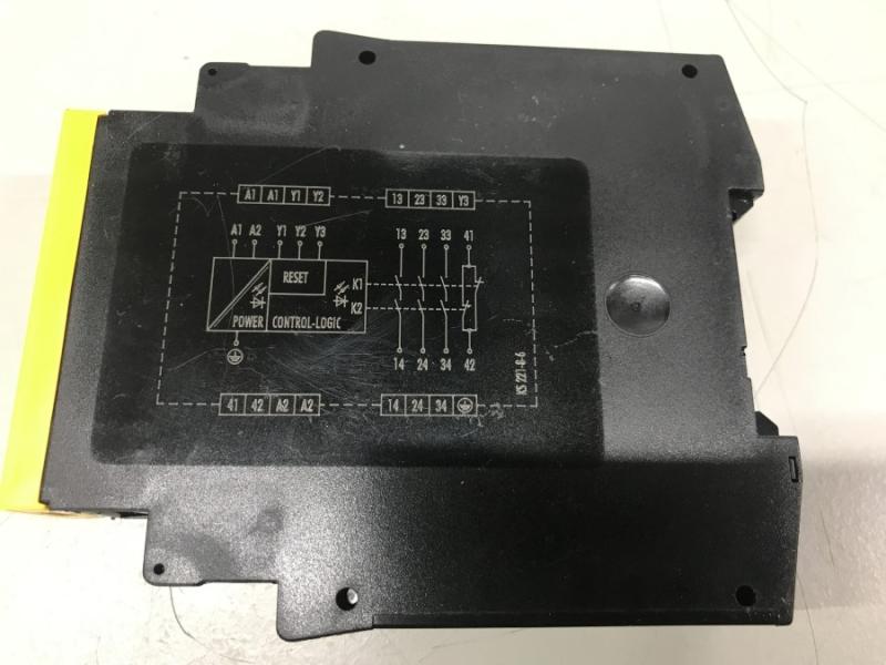 Sicherheitsrelais, Safety Relay, Not-Aus Relais, Sicherheitsschaltgerät