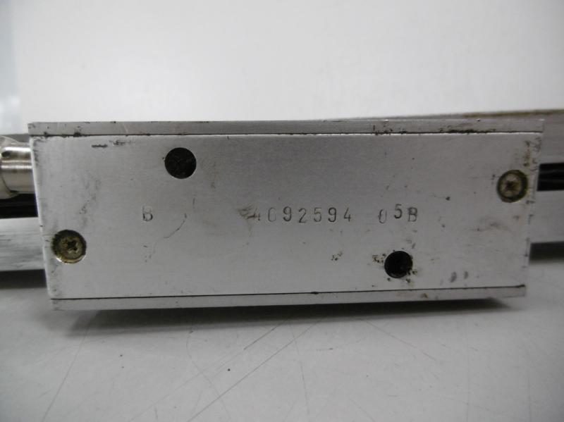 Glasmaßstab, inkrementales Längenmesssystem, Linear Scale, Linear Encoder, Maßstab mit Glaslineal für Positionsanzeige