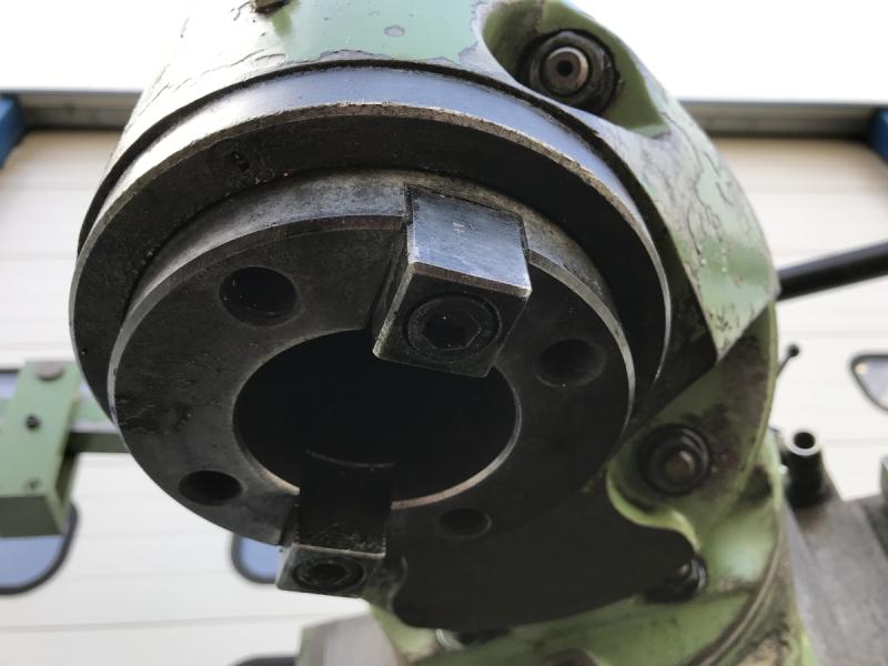 Universal Konsolfräsmaschine Universal Konsolfräsmaschine