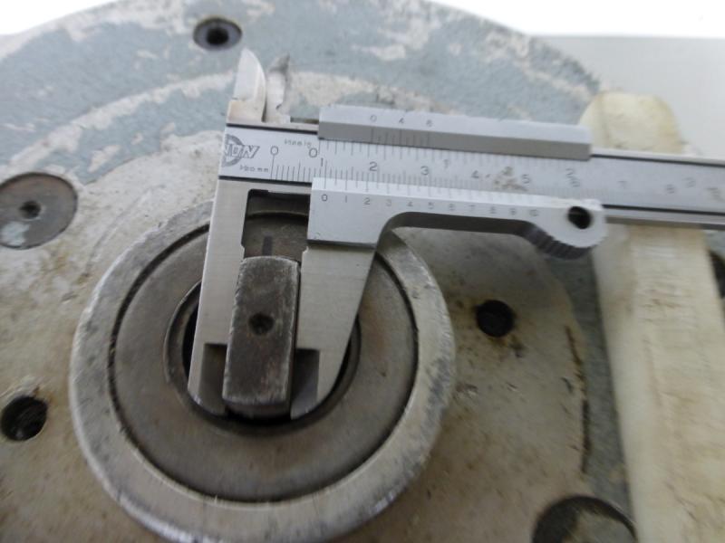 Verstellbarer Mehrspindelbohrkopf vermutlich Verstellbarer Mehrspindelbohrkopf vermutlich