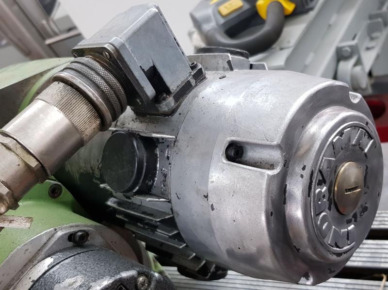 Permanentmagnet Gleichstrom-Servomotor von MAHO Fräsmaschine