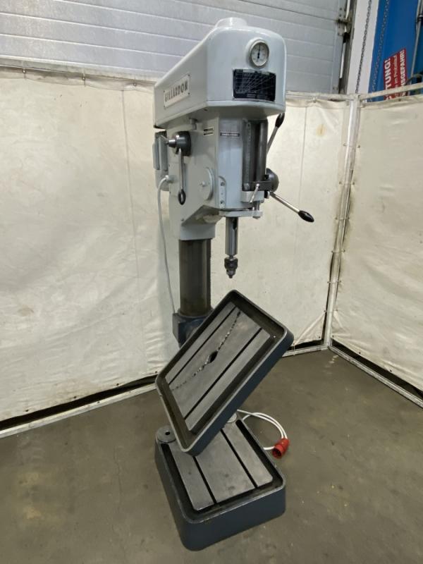 Säulenbohrmaschine