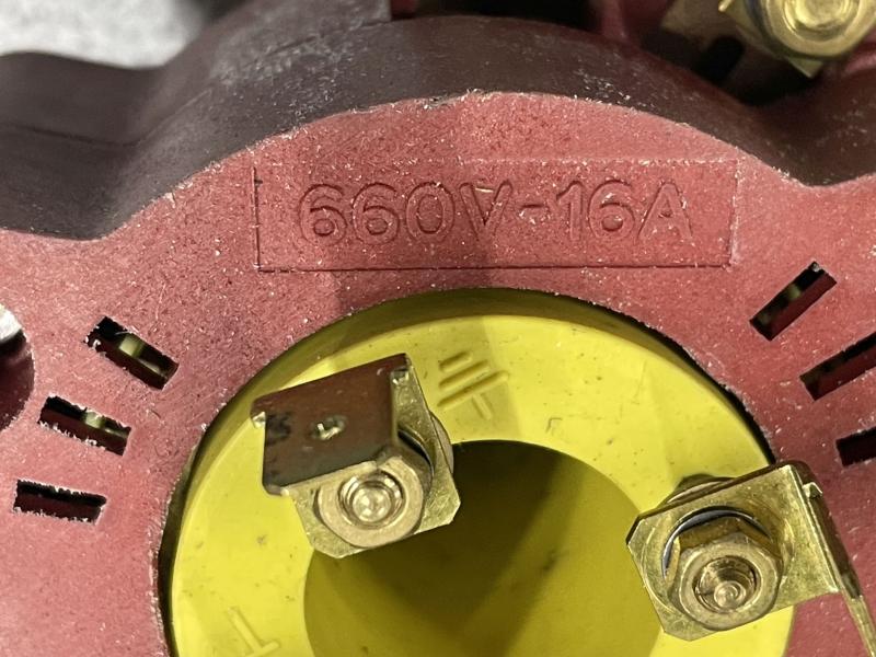 Elektrischer Schleifkontakt für enlose 360° Drehungen Schleifringkörper Strom-Drehdurchführung