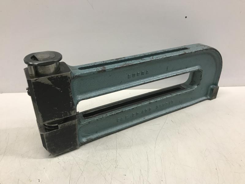 Stanzbügel, Stanzeinheit