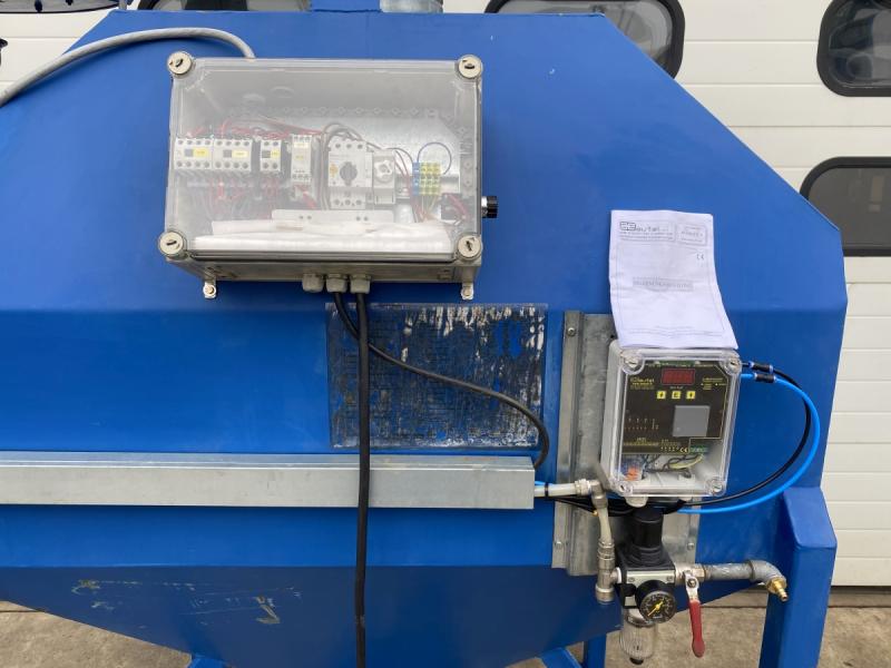 Absauganlage, Zentralabsaugung, Raumluft-Filteranlage, Zentral-Schweißrauchabsaugung